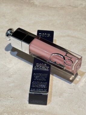 Dior Addict Lip Maximizer Mini 001 Pink Plumping
Gloss